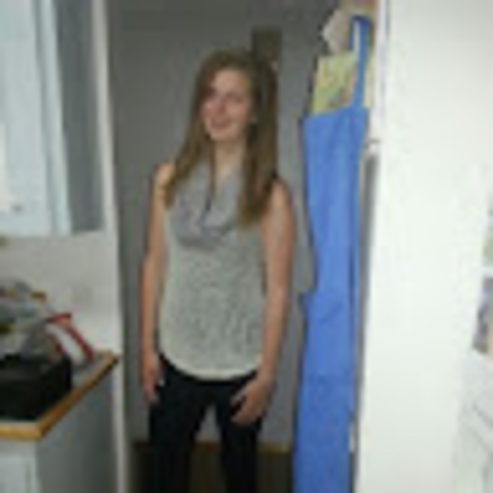 Meet your Posher, Courtney